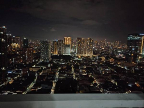 1br Smdc breeze